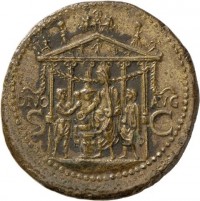 Sesterz des Caligula mit Darstellung der Pietas
