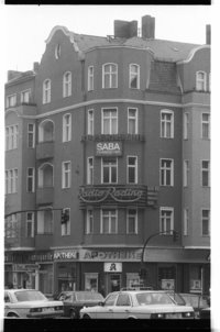 Kleinbildnegativ: Mietshaus, Walter-Schreiber-Platz Ecke Schöneberger Straße, 1980