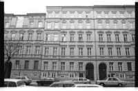 Kleinbildnegative: Mietshaus, Kurfürstenstr. 161 und 163, 1981