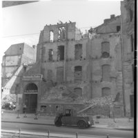 Negativ: Ruine, Bülowstraße 13, 1951