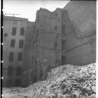 Negativ: Ruine, Bülowstraße 56, 1951