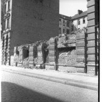 Negativ: Ruine, Elßholzstraße 14, 1951