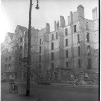 Negativ: Ruine, Gleditschstraße 72, 1950