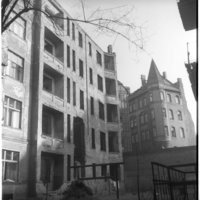Negativ: Ruine, Hohenstaufenstraße 51, 1953
