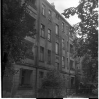 Negativ: Ruine, Knausstraße 10, 1952