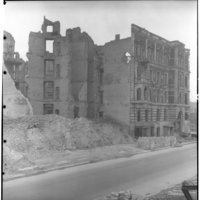 Negativ: Ruine, Kurfürstenstraße 112 und 112 a, 1950