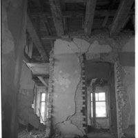Negativ: Ruine, Langenscheidtstraße 2, 1951