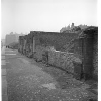 Negativ: Ruine, Passauer Straße 24, 1952