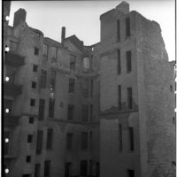 Negativ: Ruine, Rosenheimer Straße 8, 1950