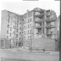 Negativ: Ruine, Winterfeldtstraße 32, 1949