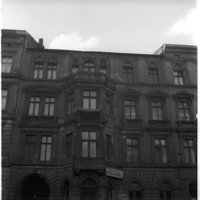 Negativ: Beschädigtes Haus, Kurfürstenstraße 155, 1955