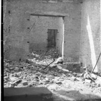 Negativ: Ruine, Saarstraße 6, 1952