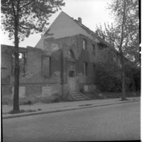 Negativ: Ruine, Siedlung Lindenhof, 1953