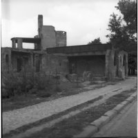 Negativ: Ruine, Siedlung Lindenhof, 1953
