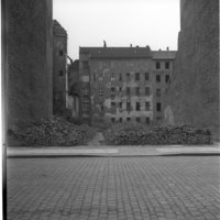 Negativ: Trümmer, Apostel-Paulus-Straße 29, 1953