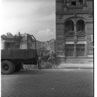 Negativ: Trümmer, Elßholzstraße 16, 1950