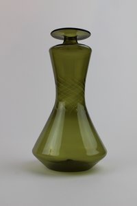 Dunkellagunenfarbene Vase mit Muster