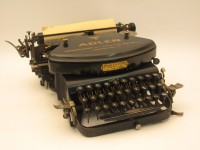 Schreibmaschine Adler Mod. 7