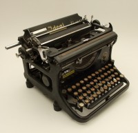 Schreibmaschine Naumann Ideal Modell ET