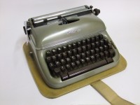 Schreibmaschine Optima Elite 3