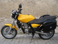 Motorrad MZ RT 125 Tour von 2003 in gelb